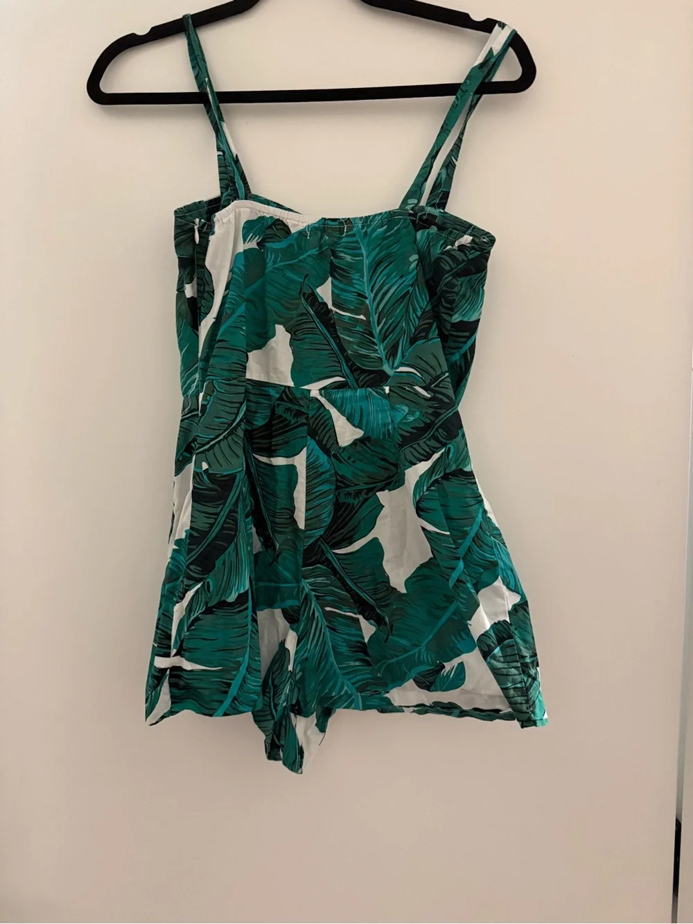 Nasty Gal Green & White Tropical Button-Front Romper - Picture 3 of 6